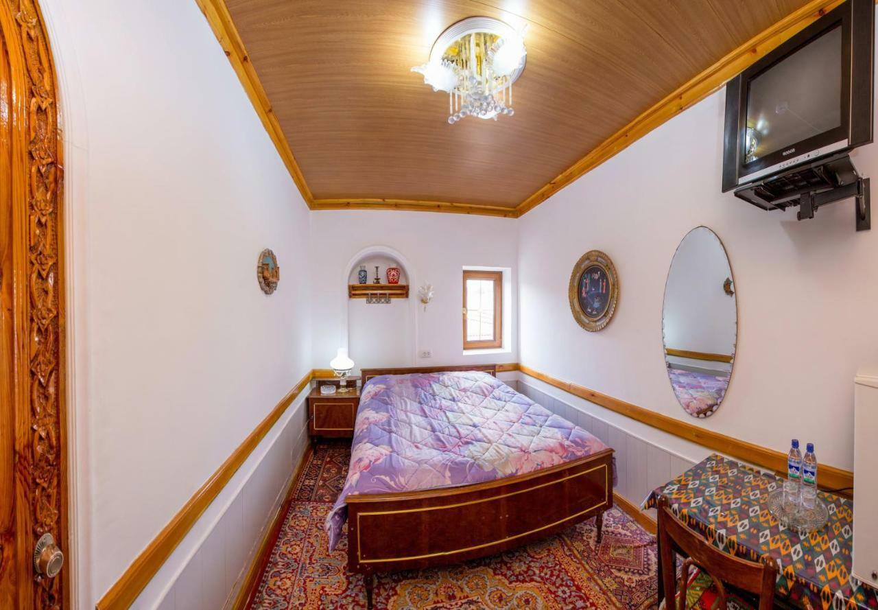Furkat Guest House Samarcande Extérieur photo